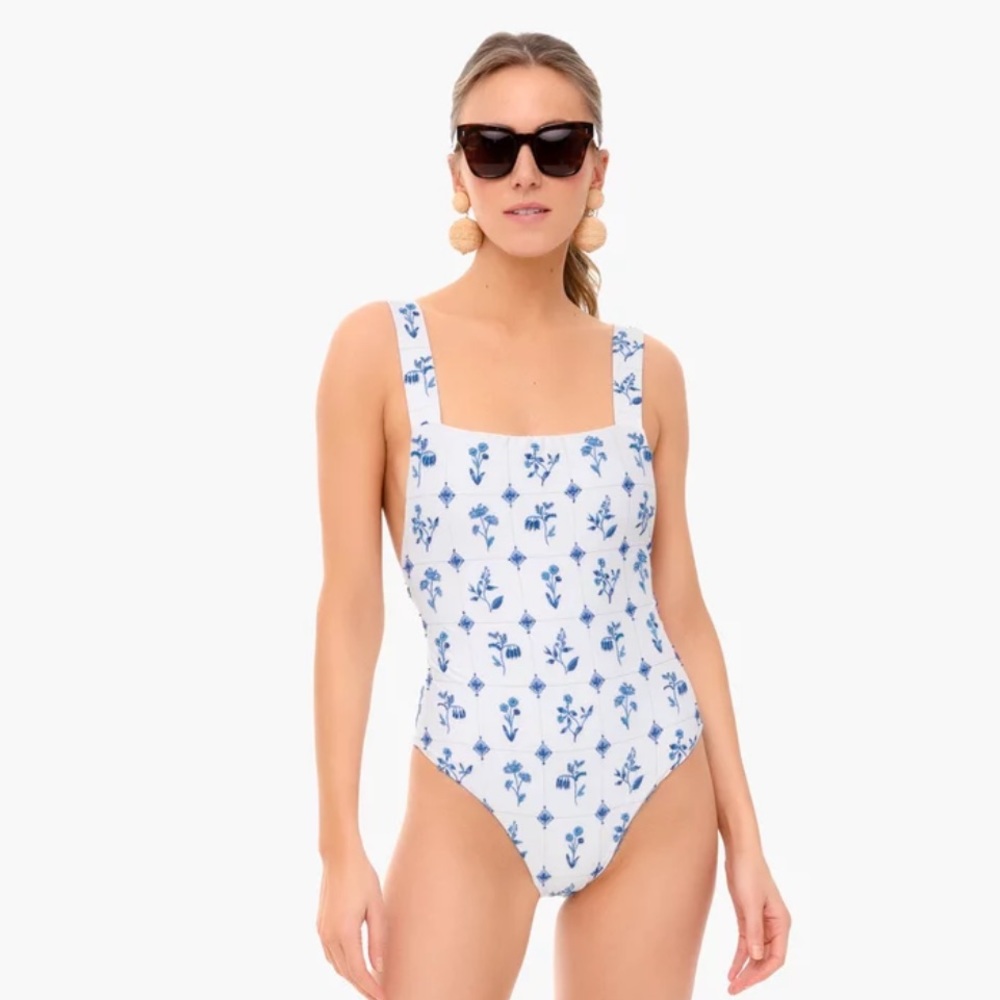 Loza Café One Piece by Agua Bendita